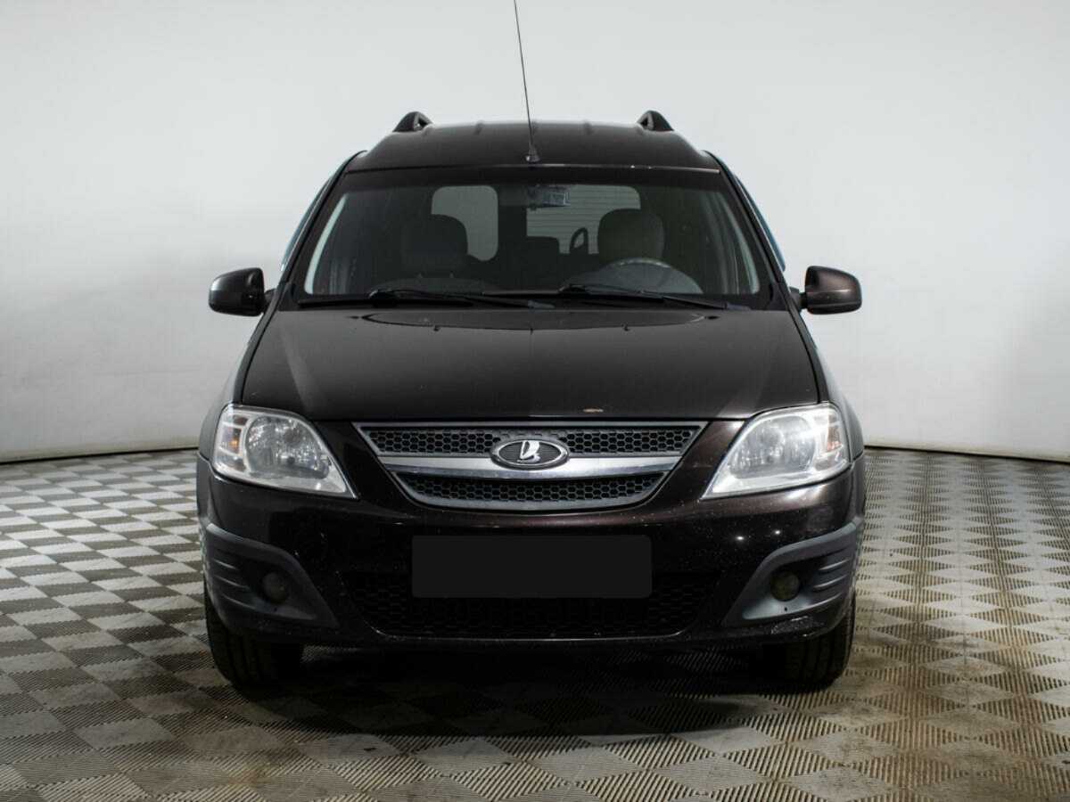 Б/У Лада (ВАЗ) Ларгус 2015 года. Фото: #1