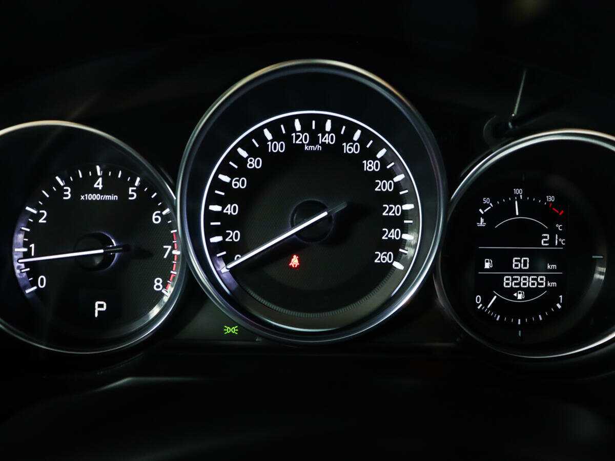 Б/У Мазда 6 2017 года. Фото: #8