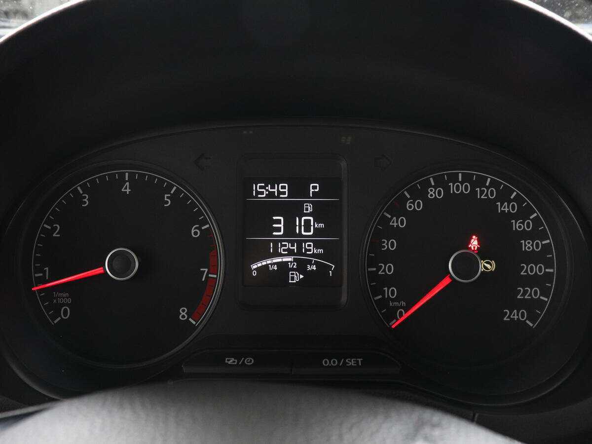 Б/У Фольксваген Поло 2015 года. Фото: #6