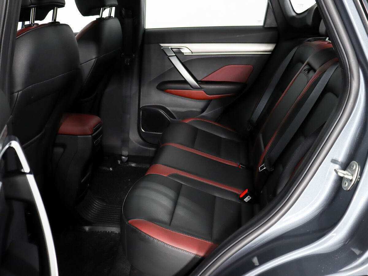 Б/У Джили Кулрэй 2021 года. Фото: #12