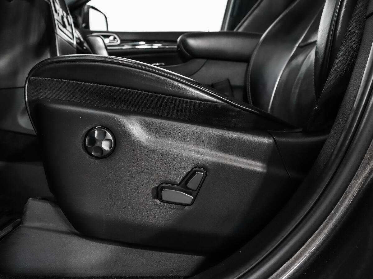 Jeep Grand Cherokee 2016 года с пробегом. Фото: #10