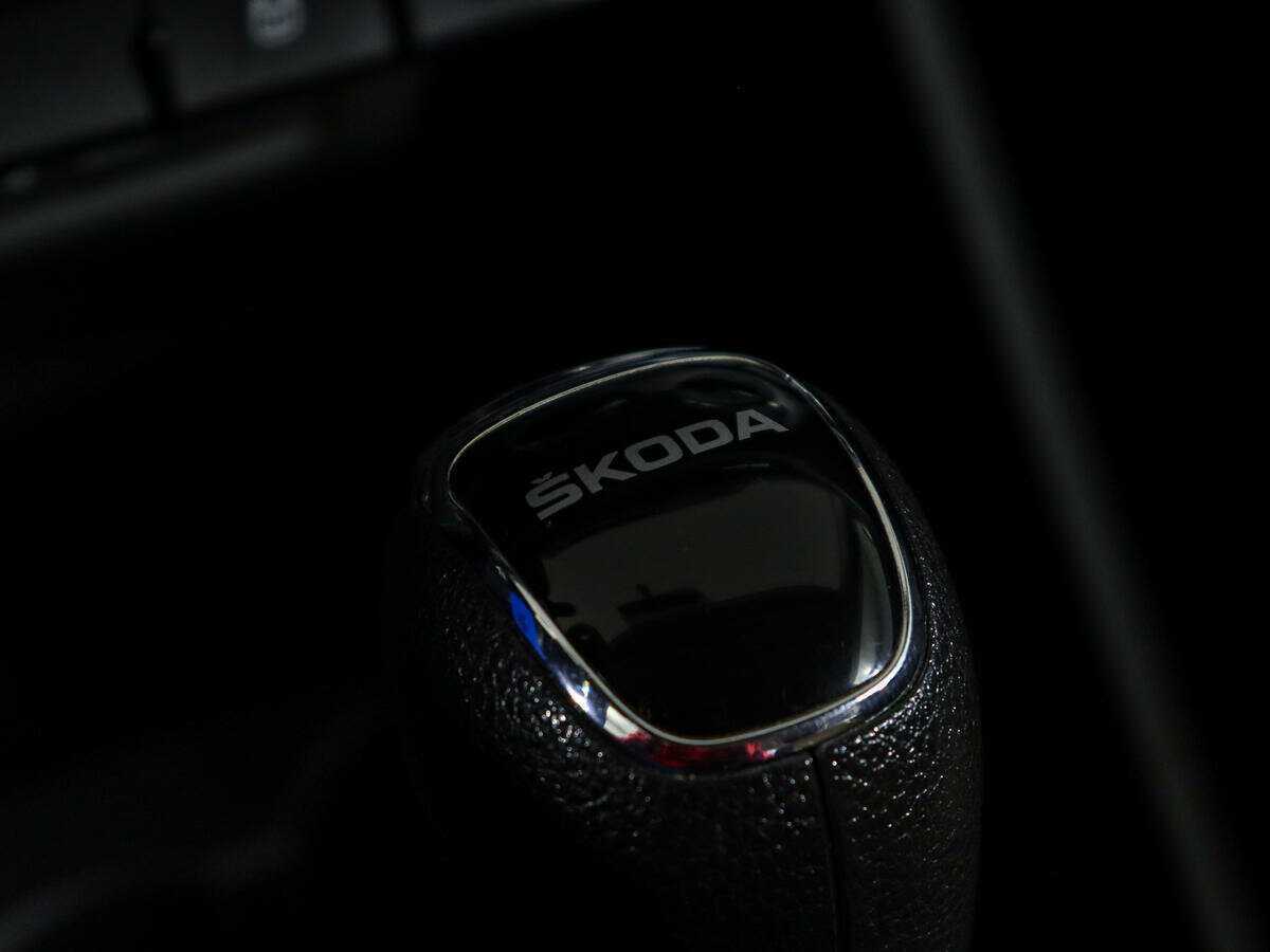 Б/У Шкода Рапид 2021 года. Фото: #18