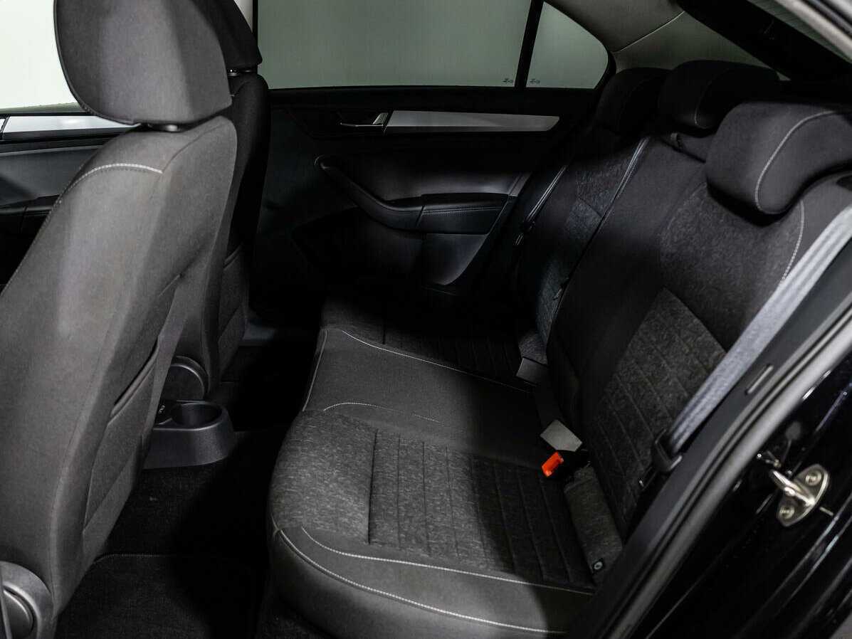 Б/У Шкода Рапид 2020 года. Фото: #9