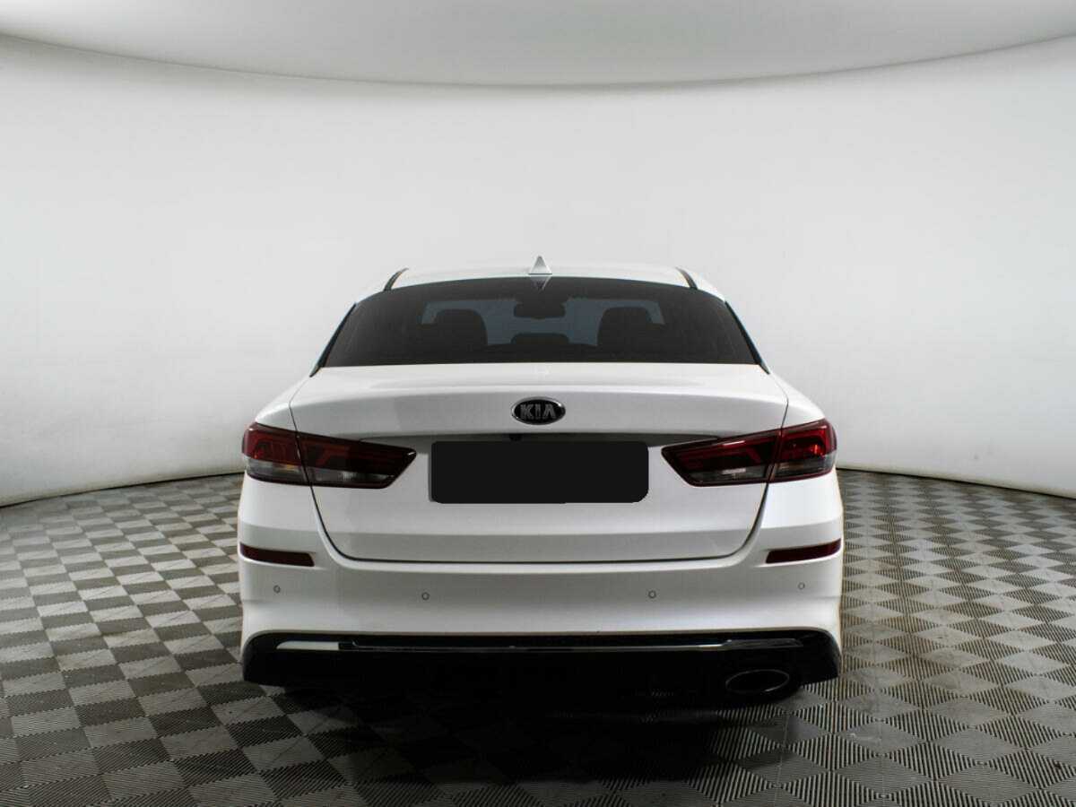Б/У Киа Оптима 2019 года. Фото: #4