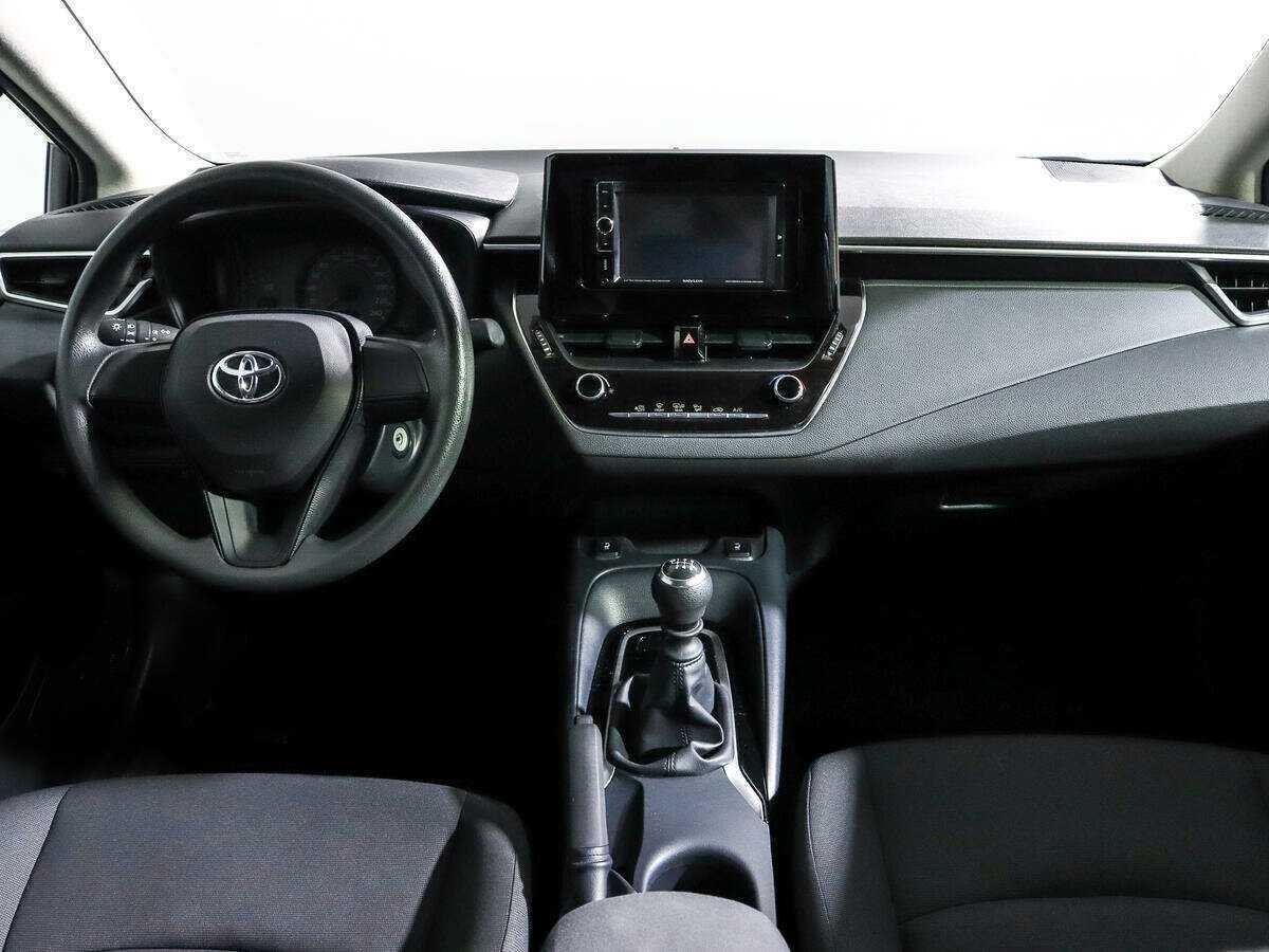 Toyota Corolla 2019 года с пробегом. Фото: #9