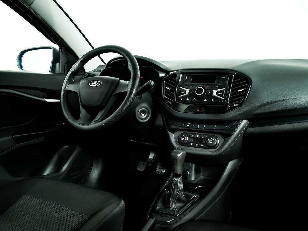 Б/У Лада (ВАЗ) Веста 2021 года. Фото: #8