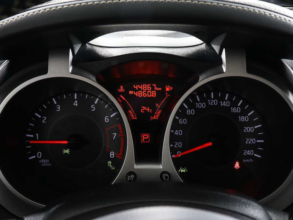 Б/У Ниссан Жук 2017 года. Фото: #10