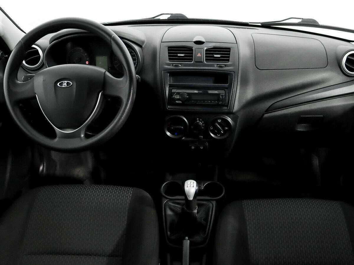 Б/У Лада (ВАЗ) Калина 2015 года. Фото: #11