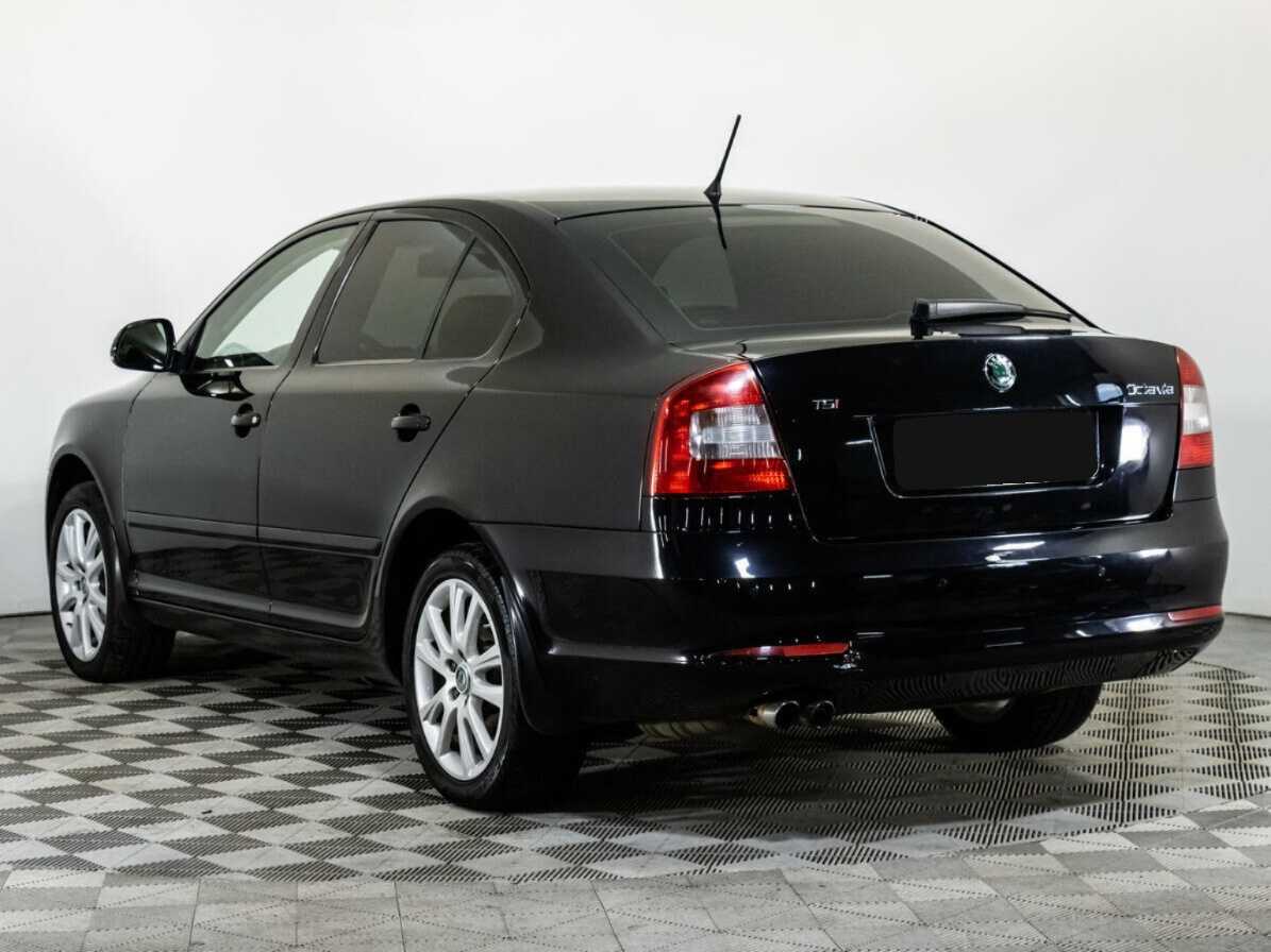 Б/У Шкода Октавия 2013 года. Фото: #6