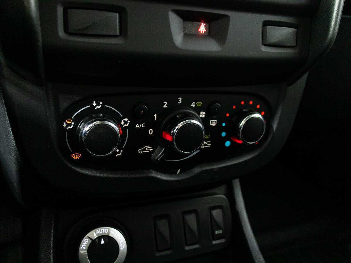 Б/У Рено Дастер 2018 года. Фото: #14