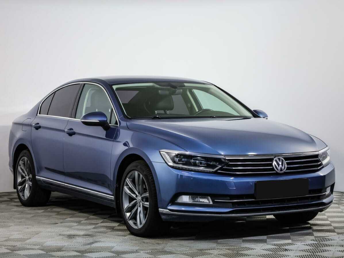 Volkswagen Passat 2017 года с пробегом. Фото: #1