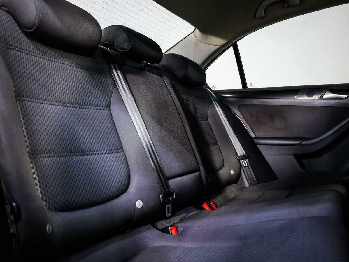 Б/У Фольксваген Джетта 2012 года. Фото: #11