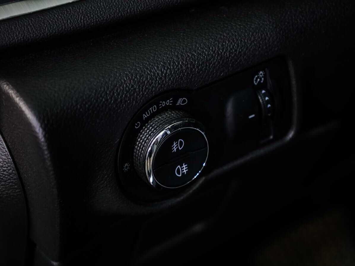 Б/У Опель Астра 2012 года. Фото: #16