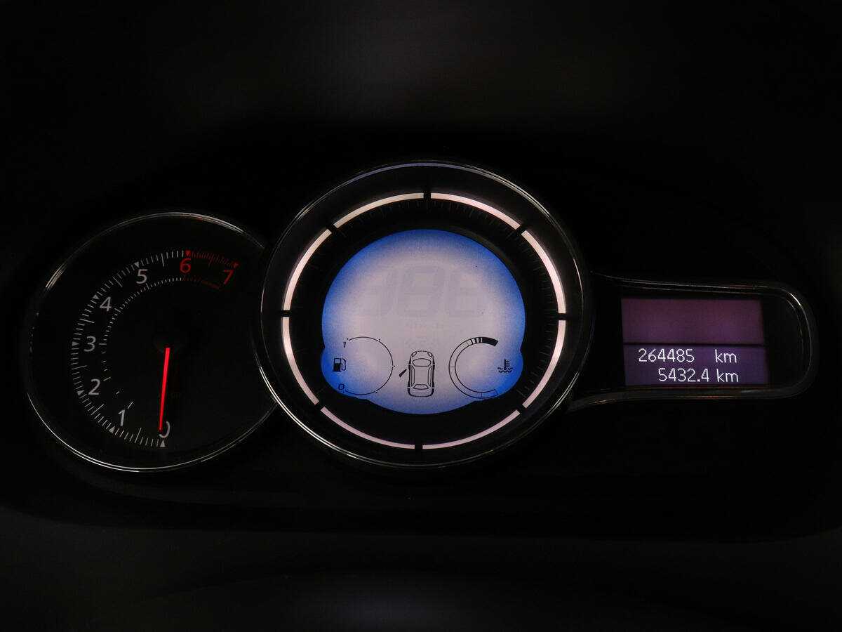 Б/У Рено Меган 2015 года. Фото: #6