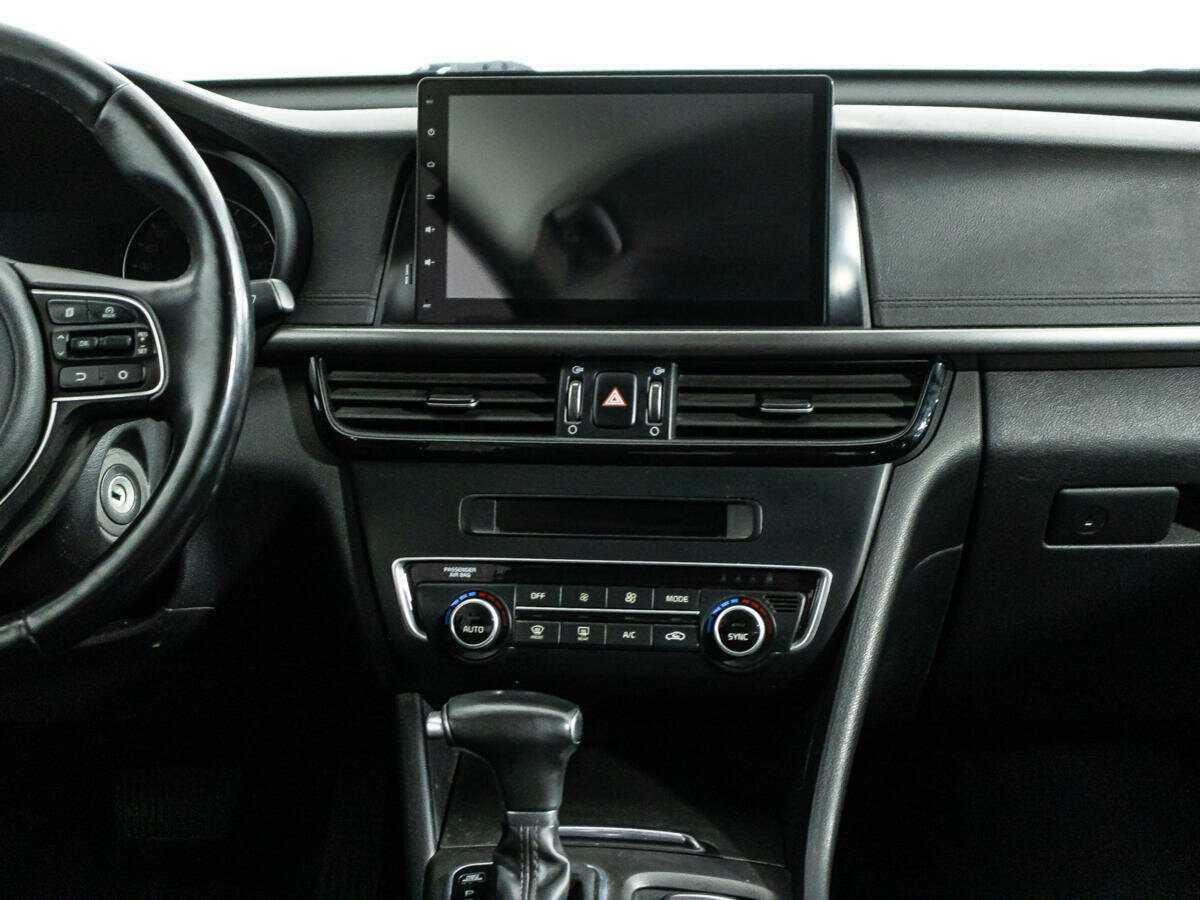 Б/У Киа Оптима 2017 года. Фото: #13