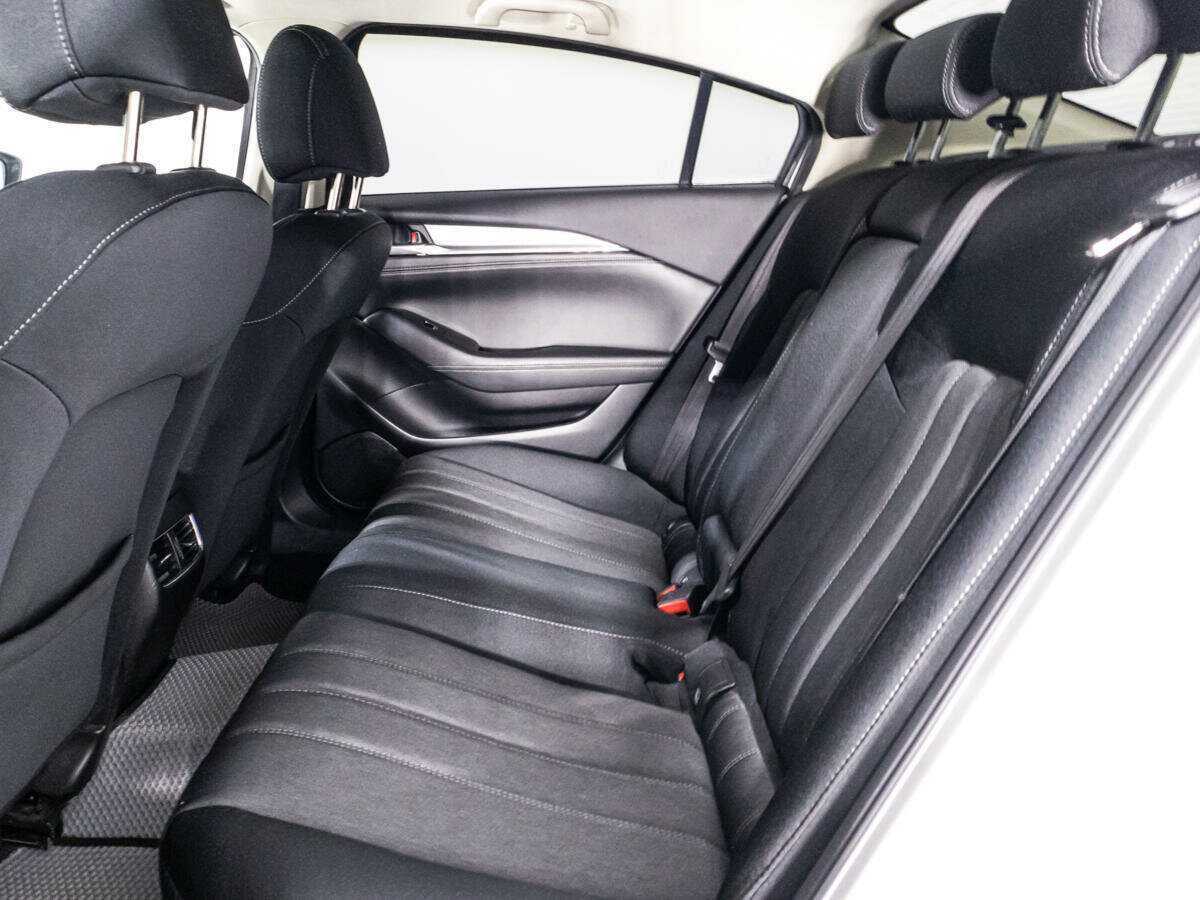 Mazda 6 2019 года с пробегом. Фото: #9