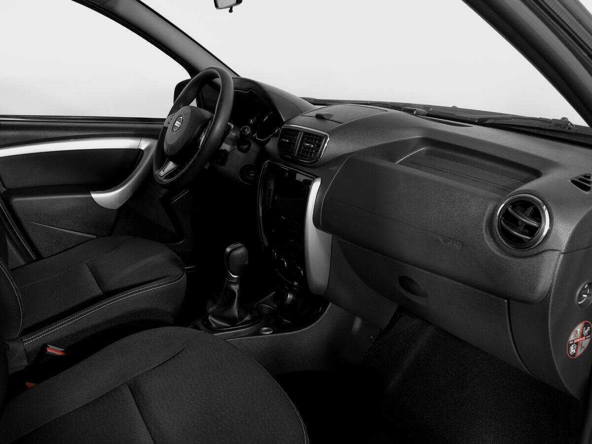 Б/У Ниссан Террано 2020 года. Фото: #8