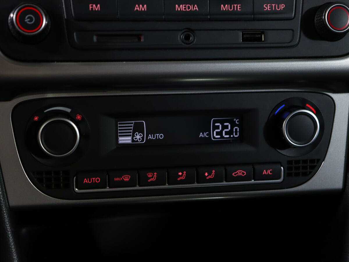 Б/У Фольксваген Поло 2016 года. Фото: #15