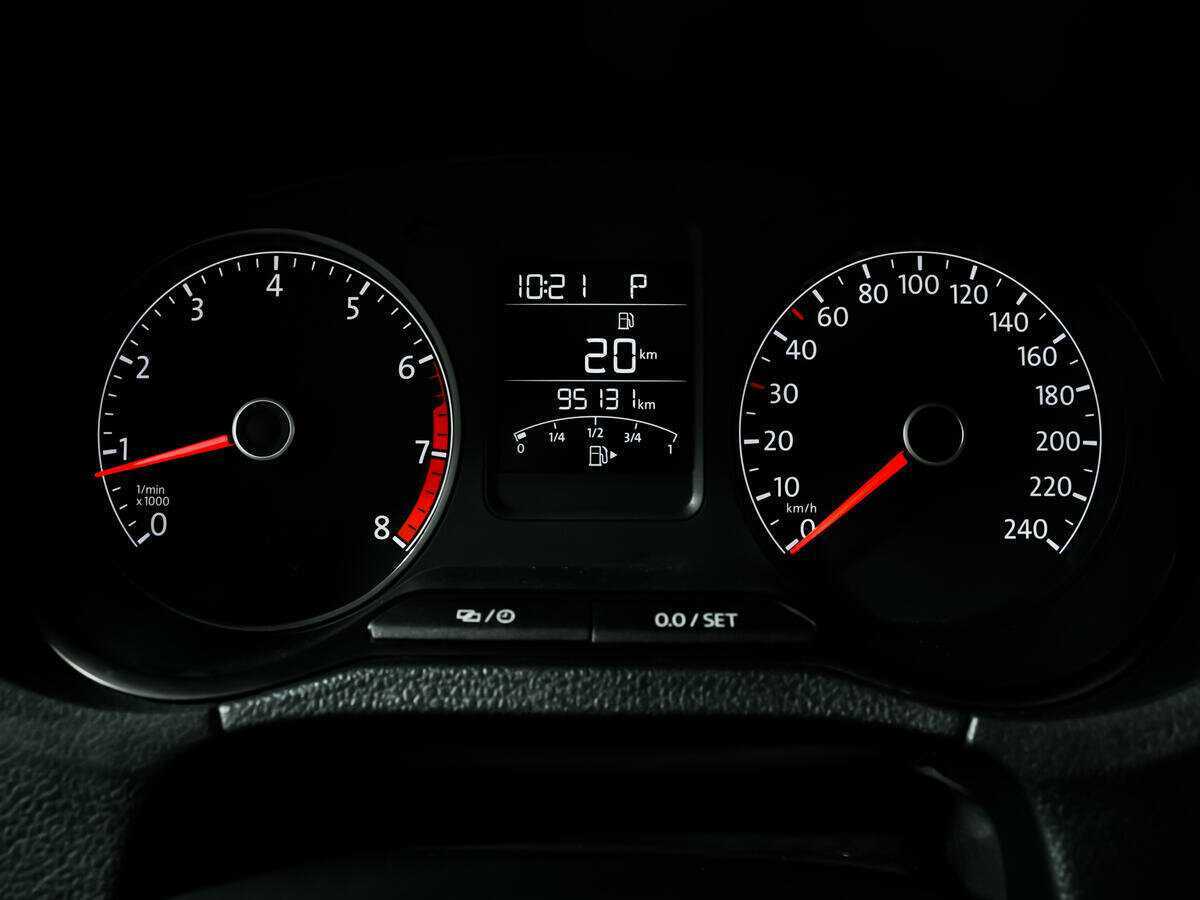 Б/У Фольксваген Поло 2018 года. Фото: #9