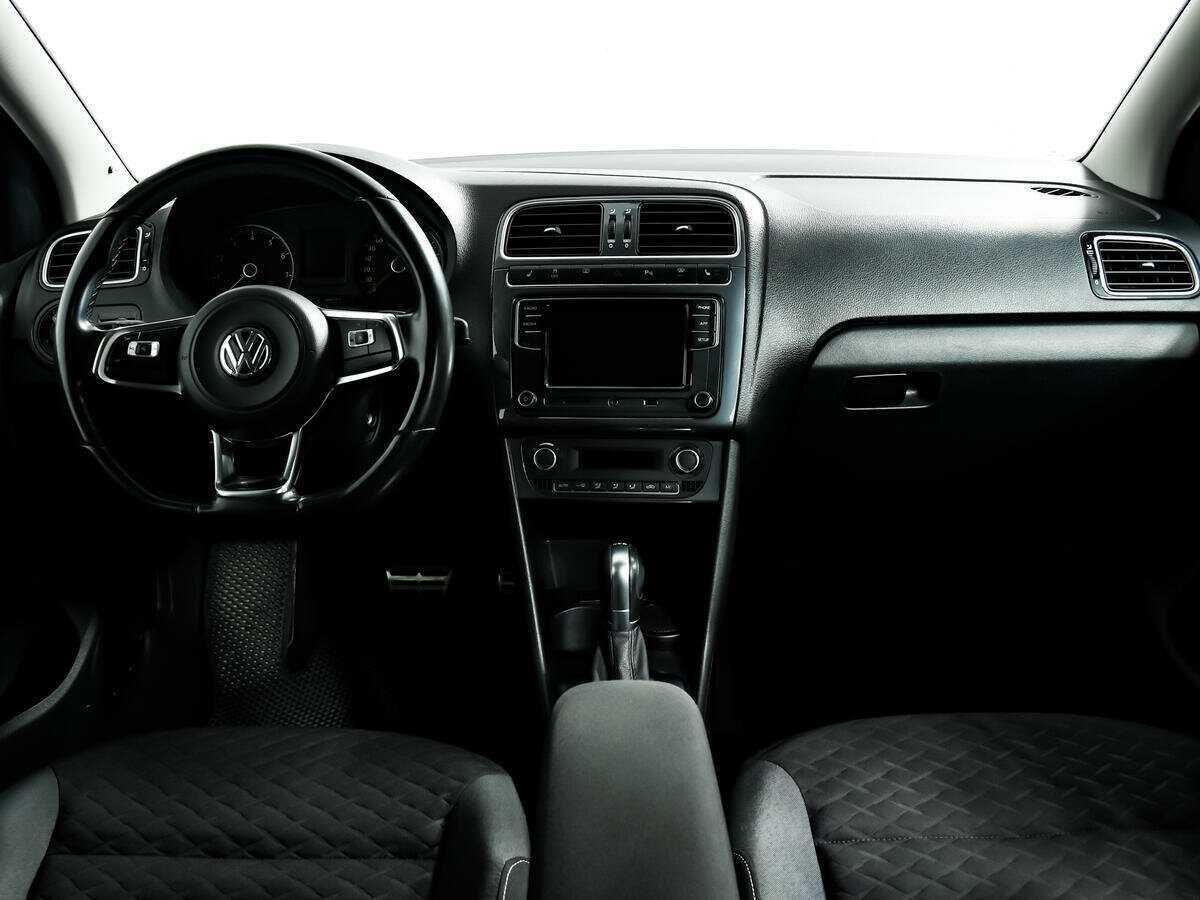 Б/У Фольксваген Поло 2018 года. Фото: #10