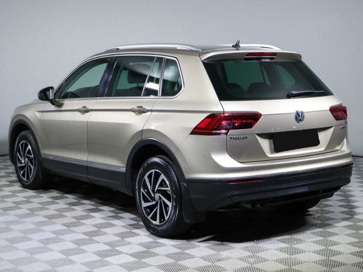Volkswagen Tiguan 2018 года с пробегом. Фото: #5