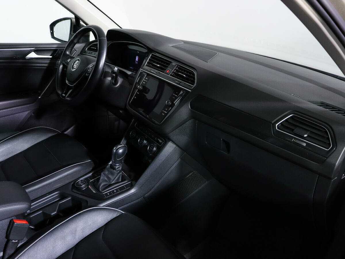 Volkswagen Tiguan 2018 года с пробегом. Фото: #6