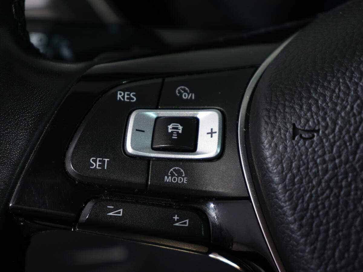 Volkswagen Tiguan 2018 года с пробегом. Фото: #16