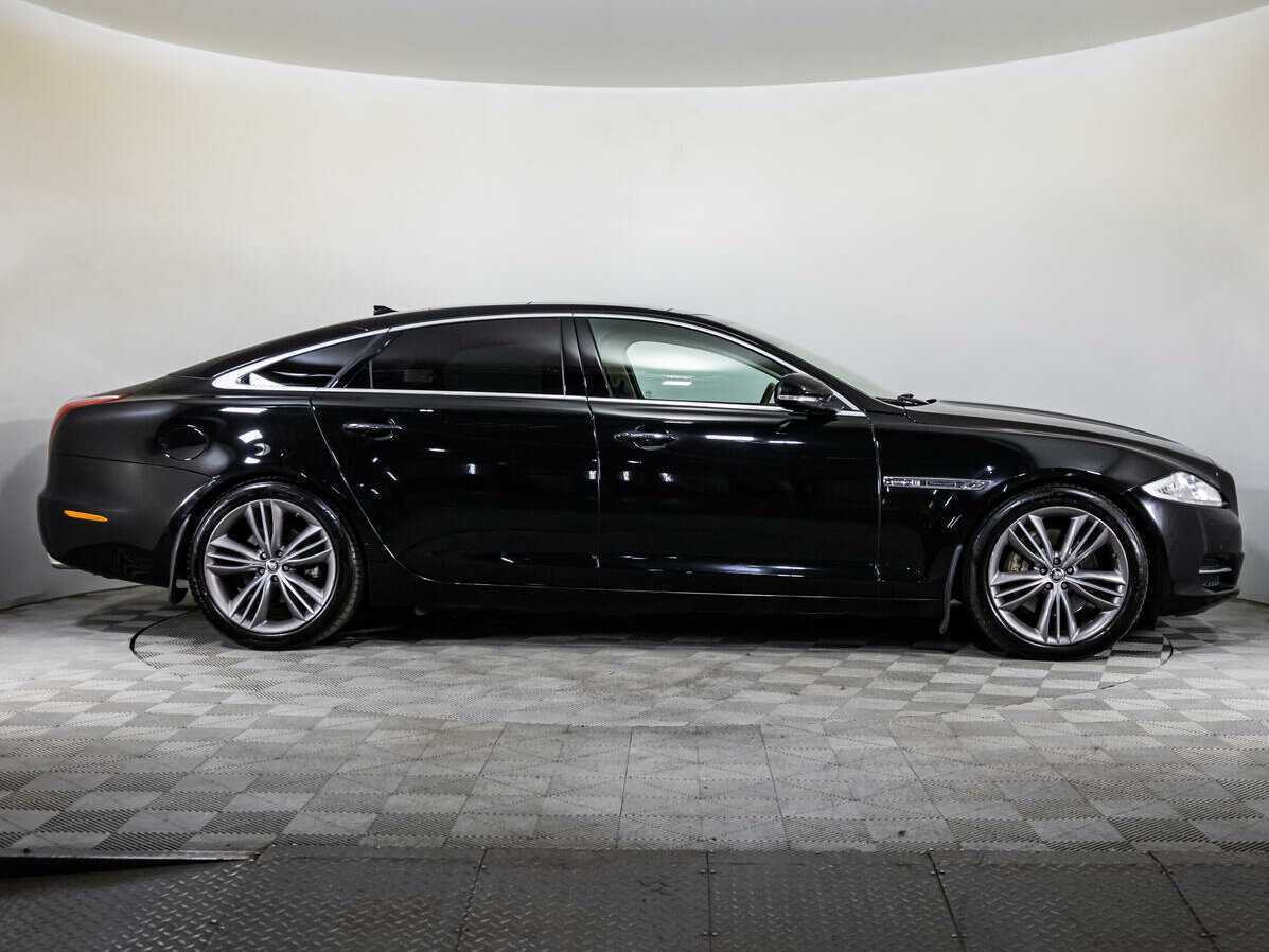 Jaguar XJ 2013 года с пробегом. Фото: #3