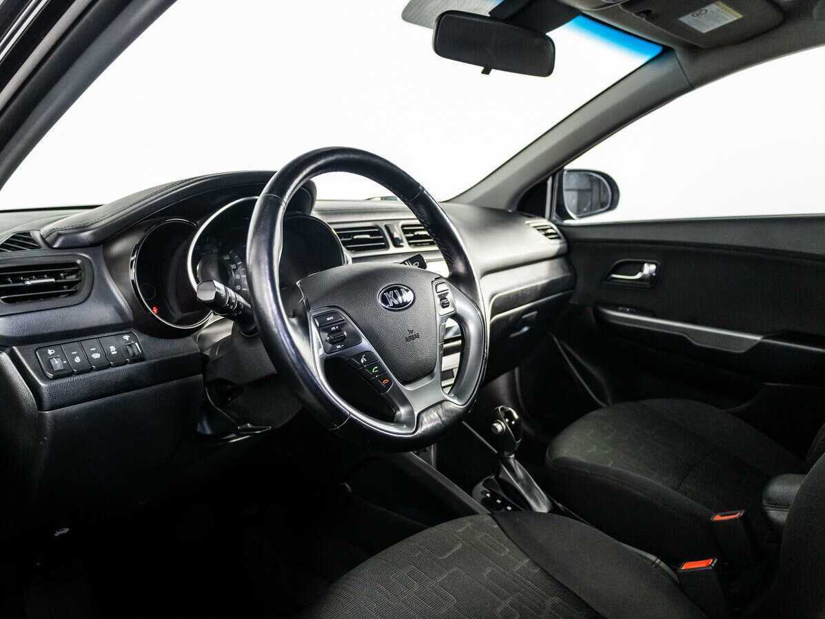 Б/У Киа Рио 2016 года. Фото: #8