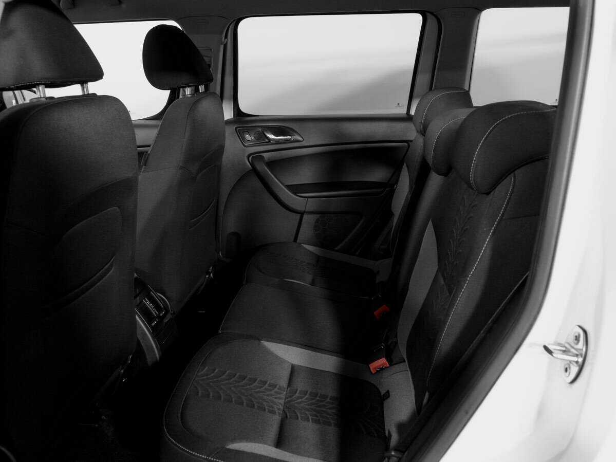 Б/У Шкода Йети 2017 года. Фото: #9