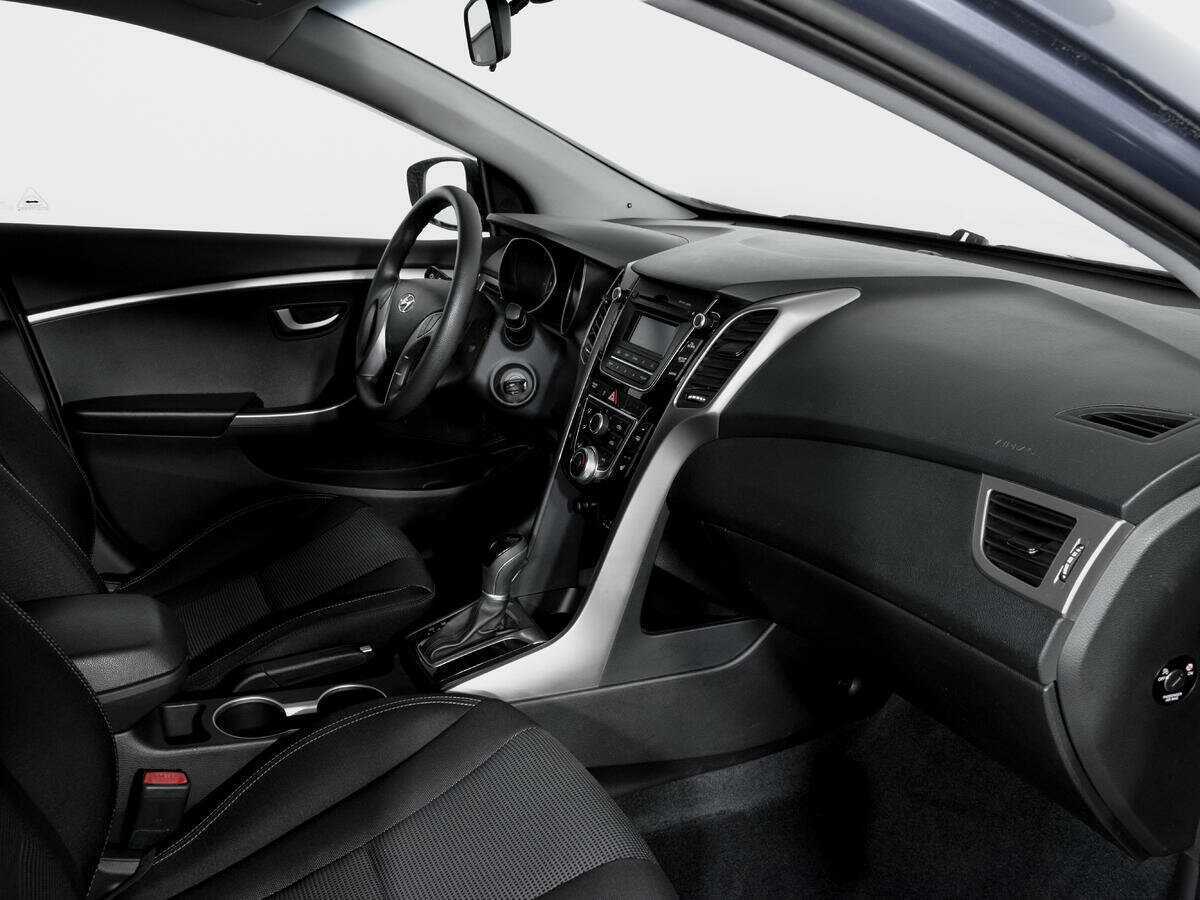 Б/У Хендай ай30 2014 года. Фото: #8