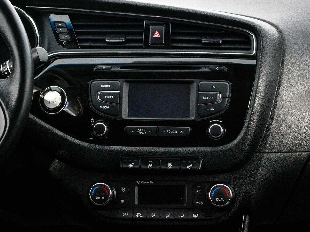 Б/У Киа Сид 2016 года. Фото: #14