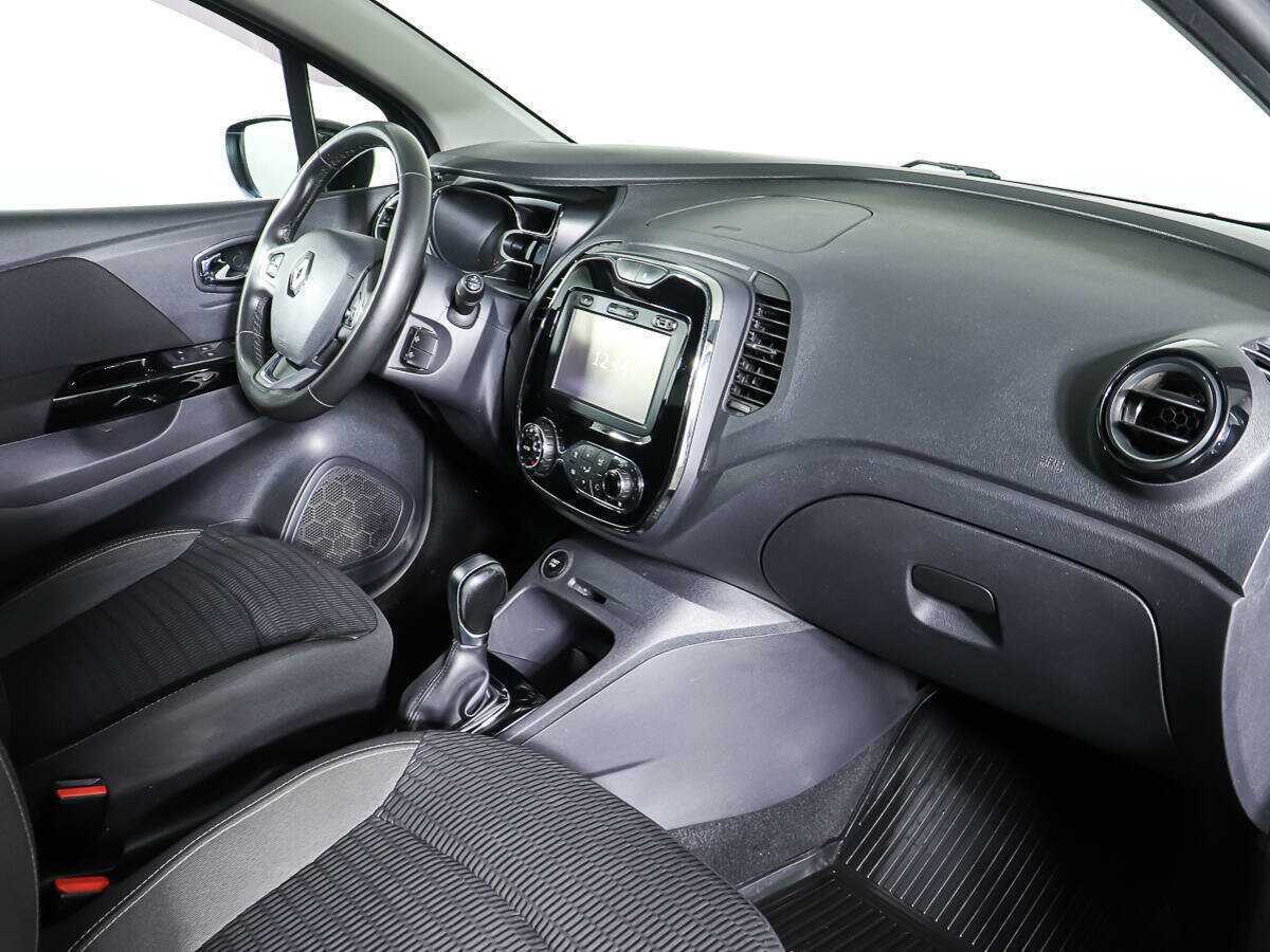 Б/У Рено Каптюр 2018 года. Фото: #7