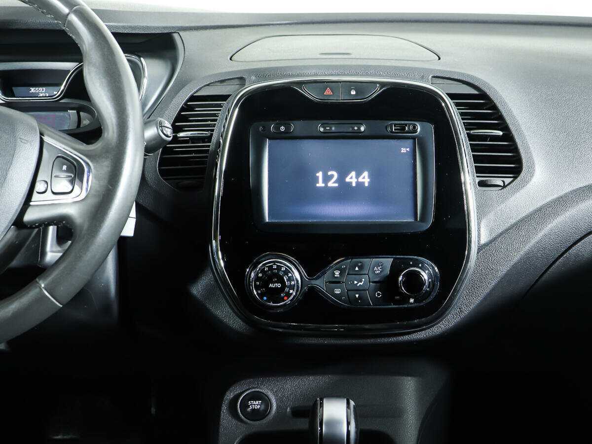 Б/У Рено Каптюр 2018 года. Фото: #10