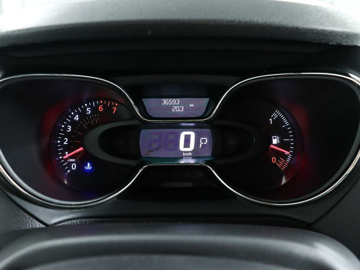 Б/У Рено Каптюр 2018 года. Фото: #12