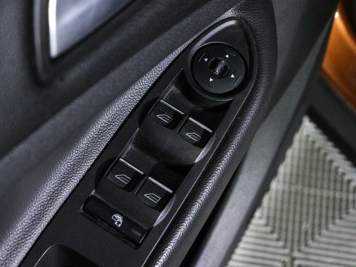 Б/У Форд Куга 2014 года. Фото: #16