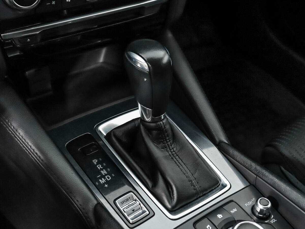 Б/У Мазда 6 2017 года. Фото: #9