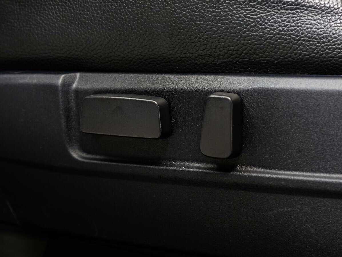 Б/У Митсубиши АС-Икс 2013 года. Фото: #17