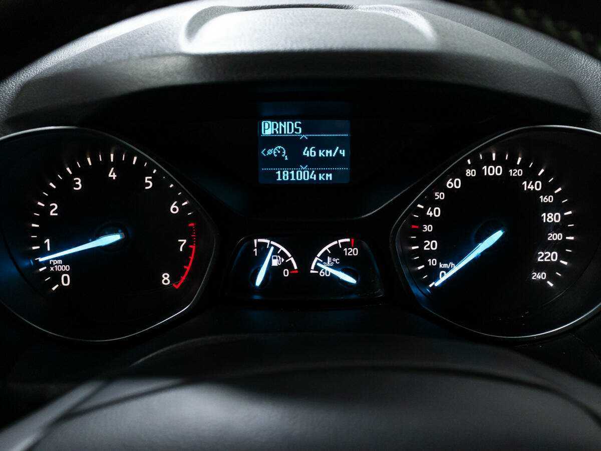 Б/У Форд Куга 2017 года. Фото: #11