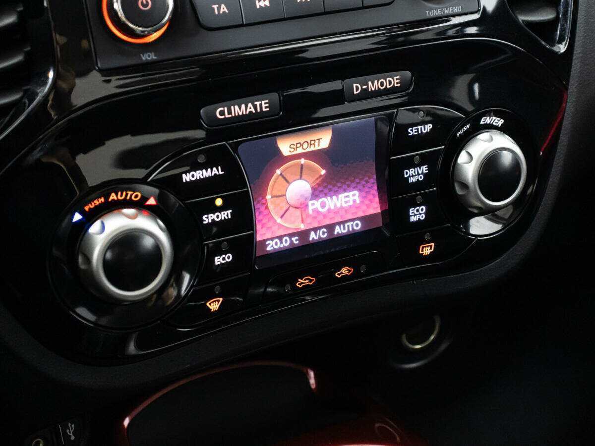 Б/У Ниссан Жук 2014 года. Фото: #14