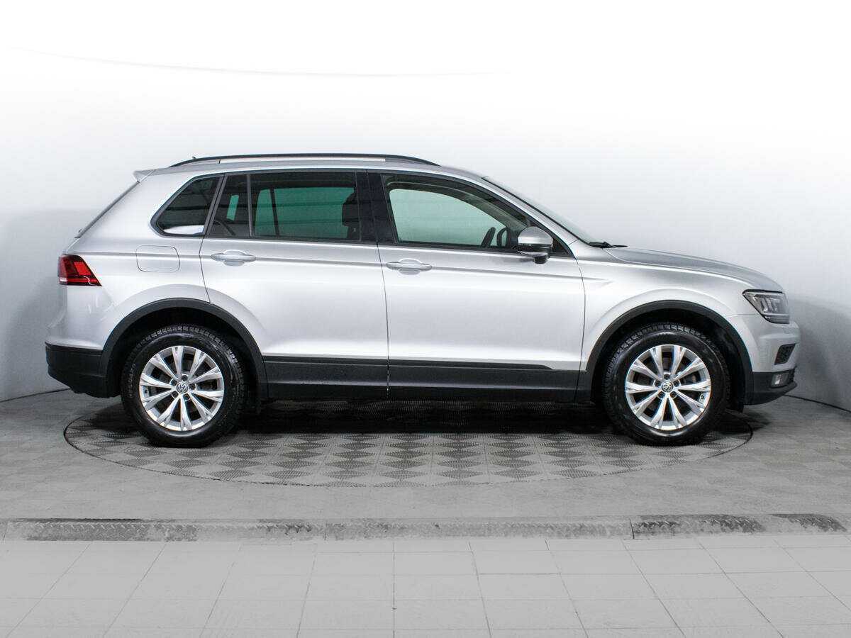 Volkswagen Tiguan 2019 года с пробегом. Фото: #2