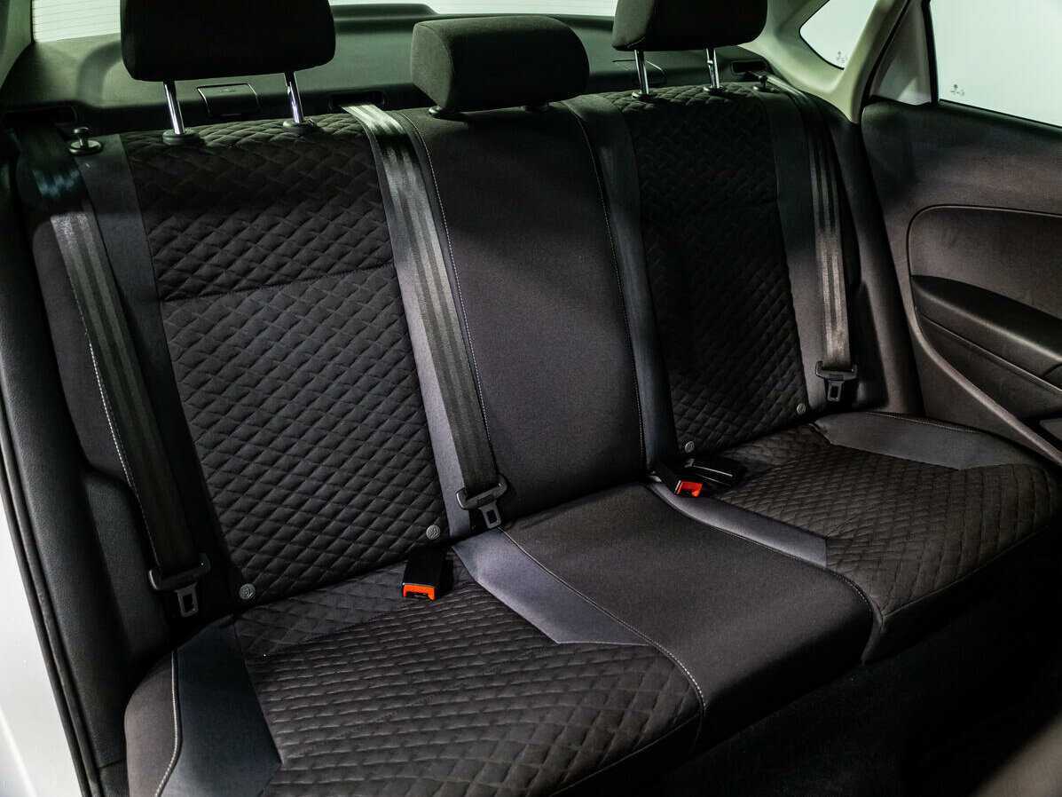 Б/У Фольксваген Поло 2018 года. Фото: #8