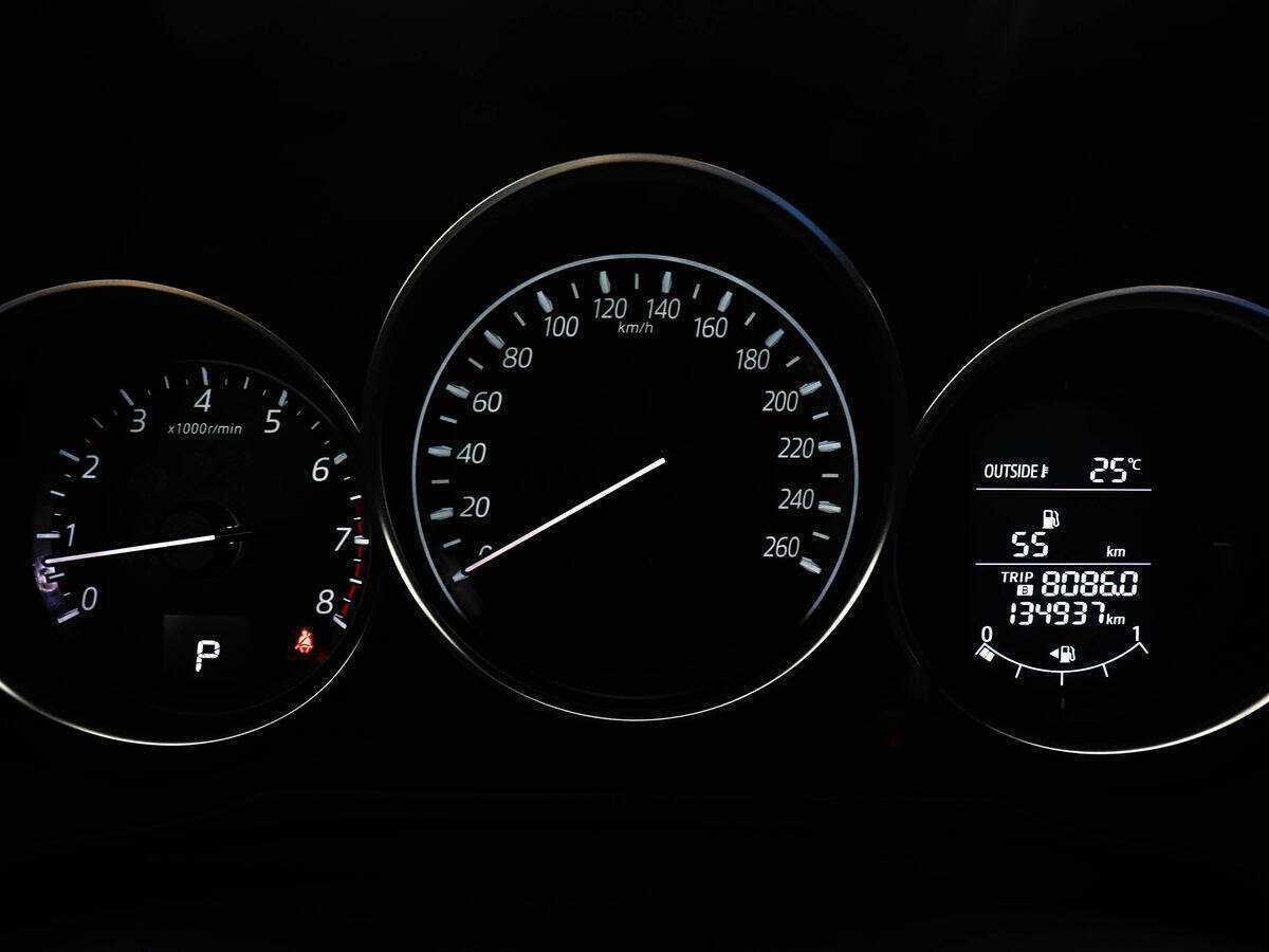 Б/У Мазда 6 2016 года. Фото: #10