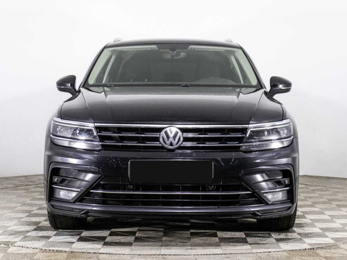 Volkswagen Tiguan 2018 года с пробегом. Фото: #1