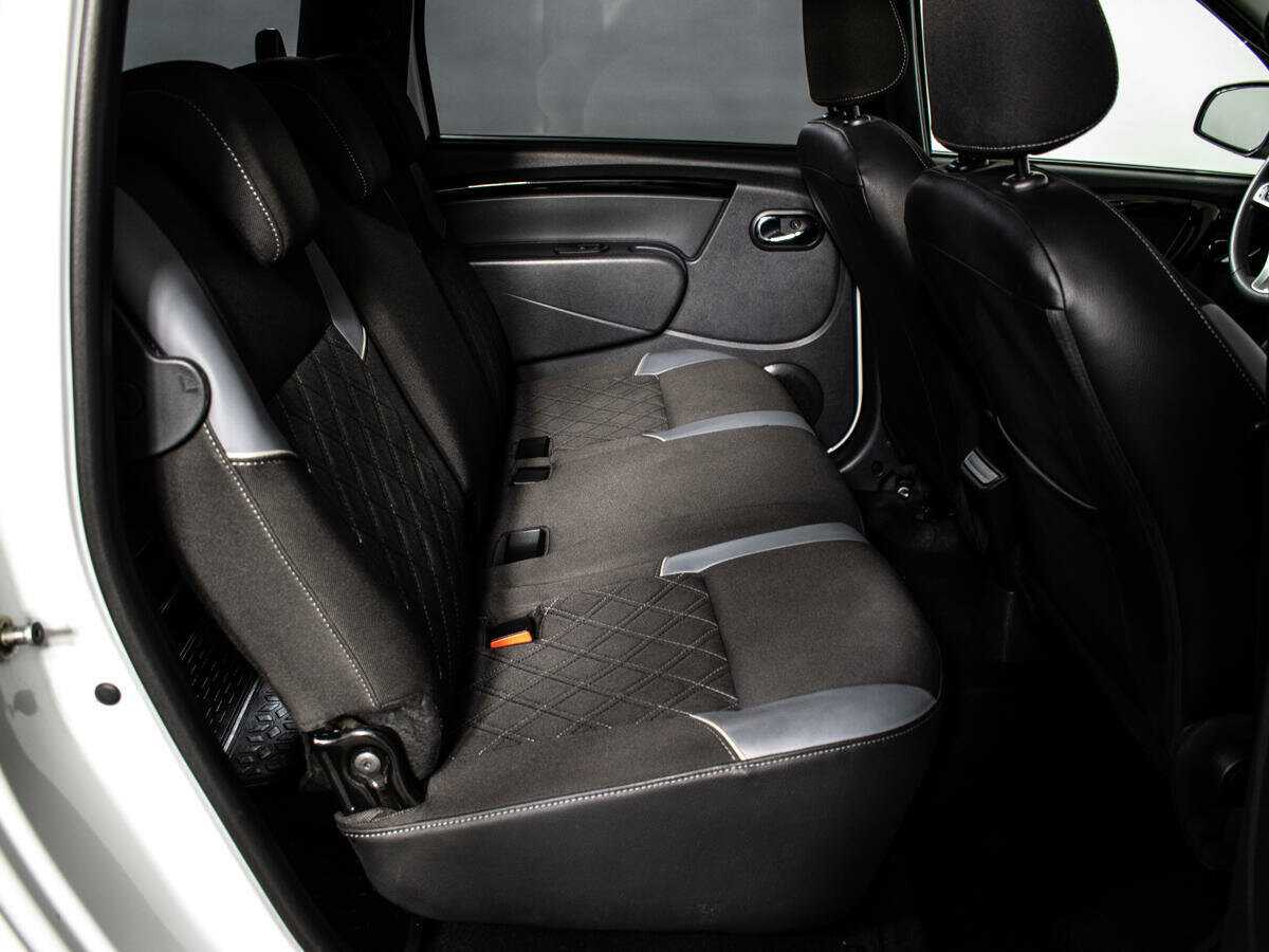 Б/У Лада (ВАЗ) Ларгус 2022 года. Фото: #9