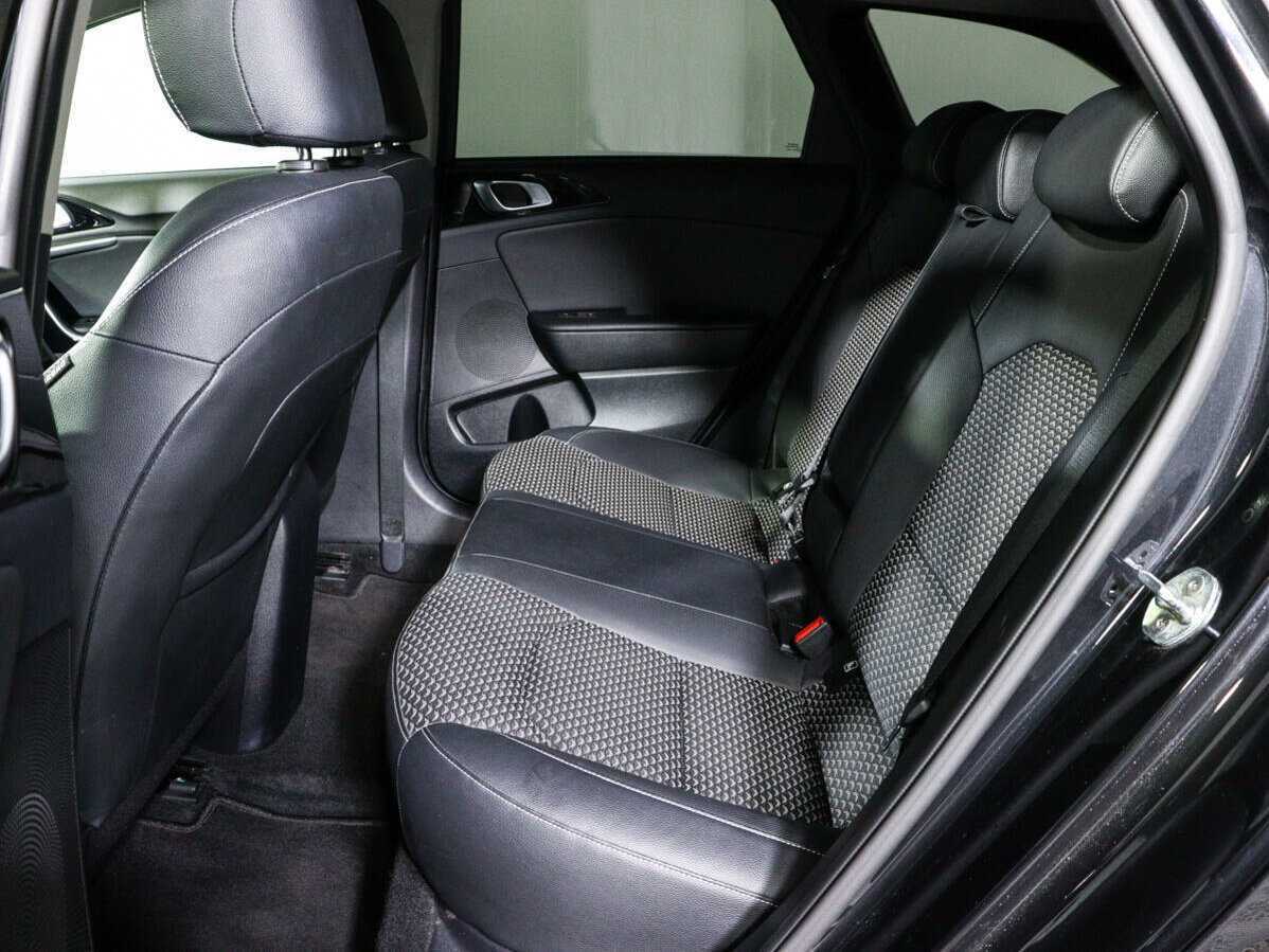 Kia Ceed 2021 года с пробегом. Фото: #9