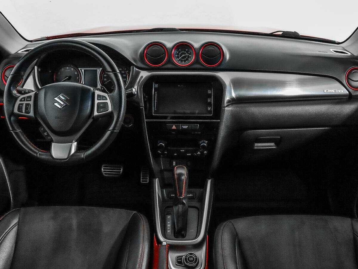 Б/У Сузуки Витара 2017 года. Фото: #12