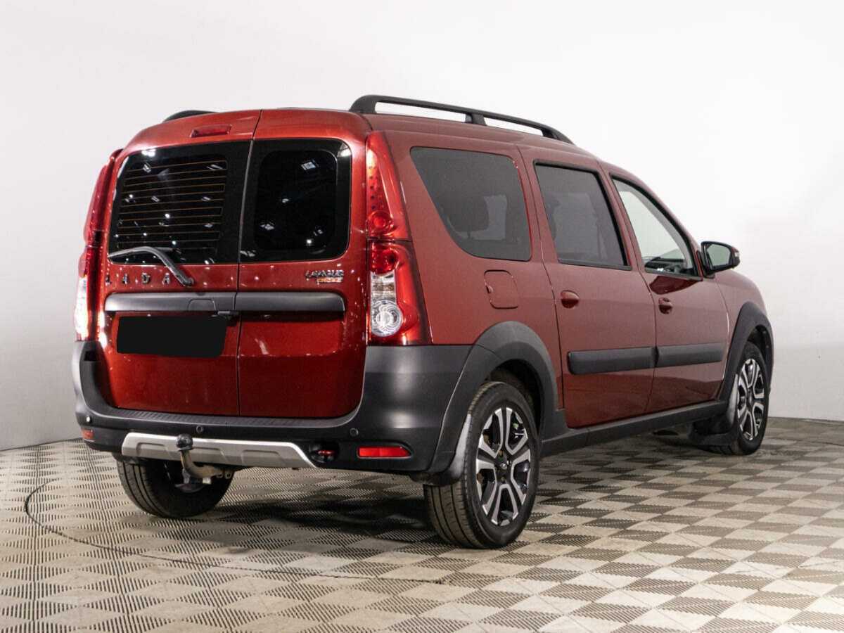 Б/У Лада (ВАЗ) Ларгус 2021 года. Фото: #3