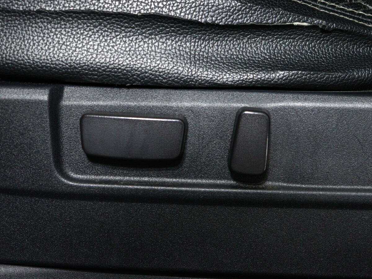 Б/У Митсубиши Оутлэндер 2012 года. Фото: #13