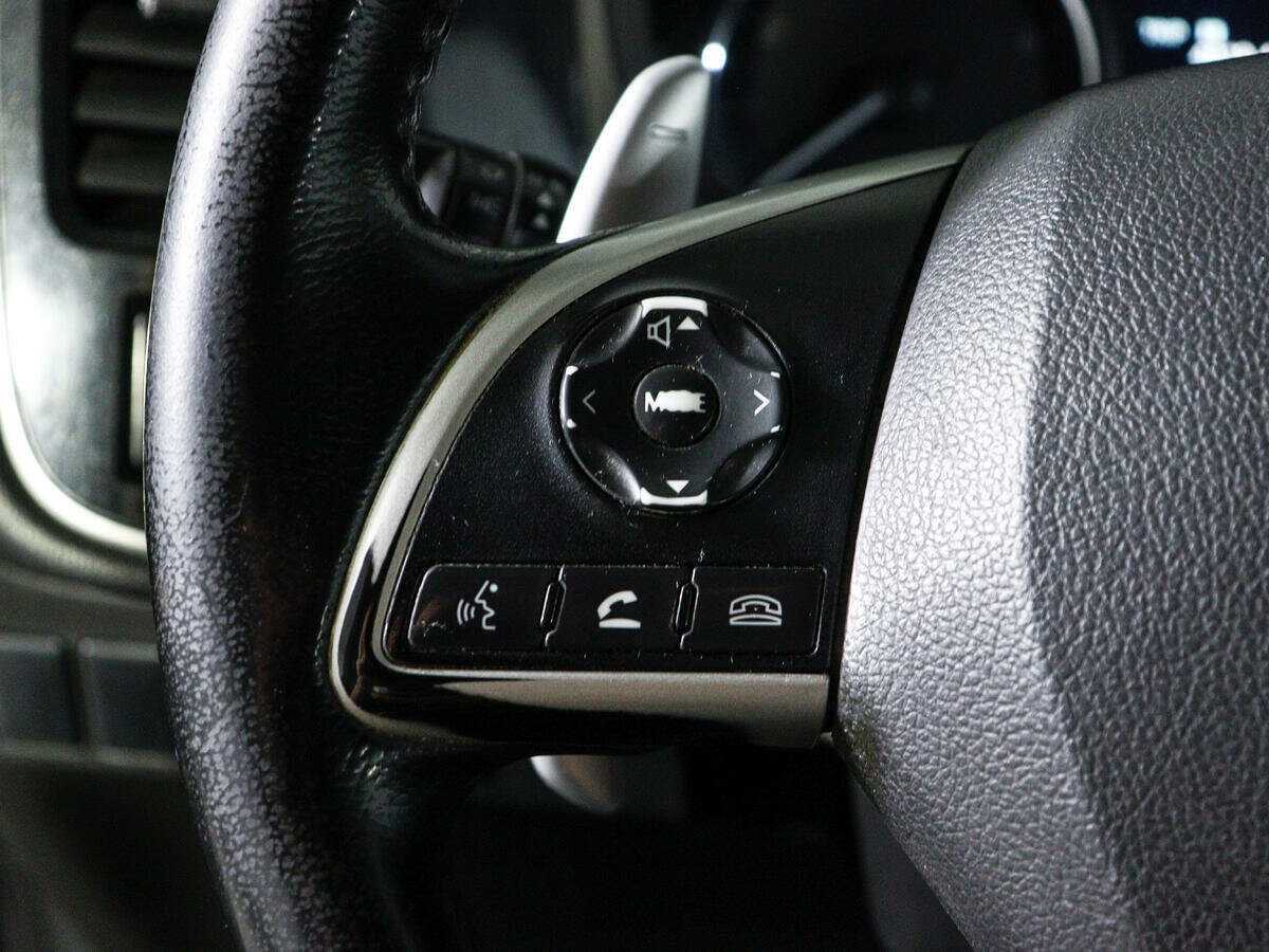 Б/У Митсубиши Оутлэндер 2012 года. Фото: #14